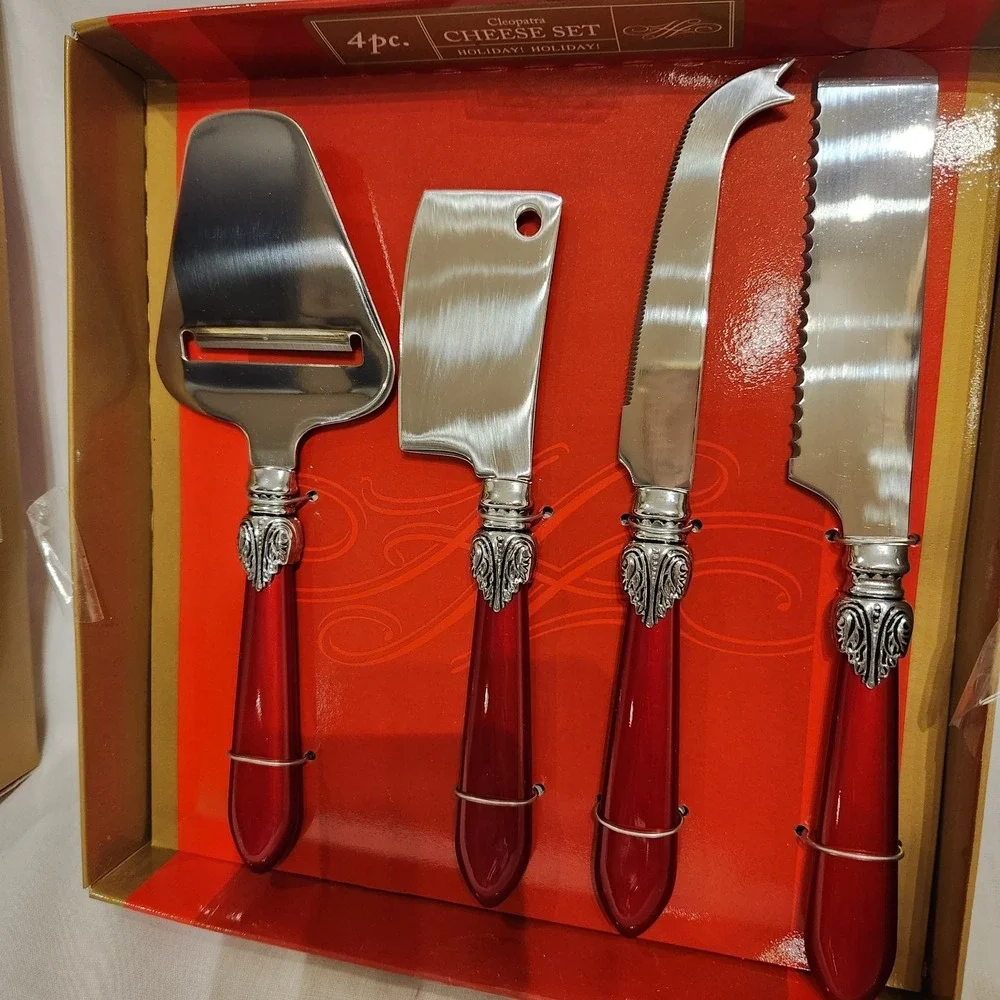 Cleopatra Holiday 4 pc Cheese Serving‎ Set Red Metal handle Open Box